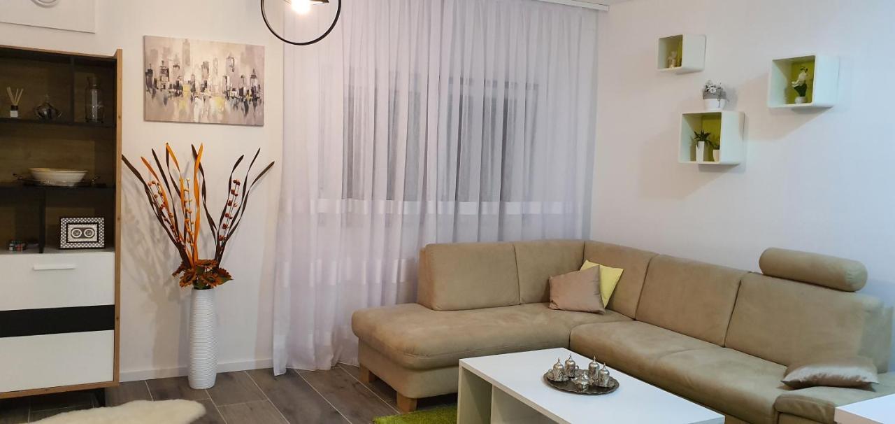 Apartmani Gandi Bihac Bagian luar foto