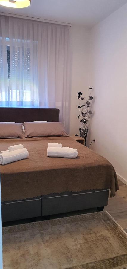 Apartmani Gandi Bihac Bagian luar foto