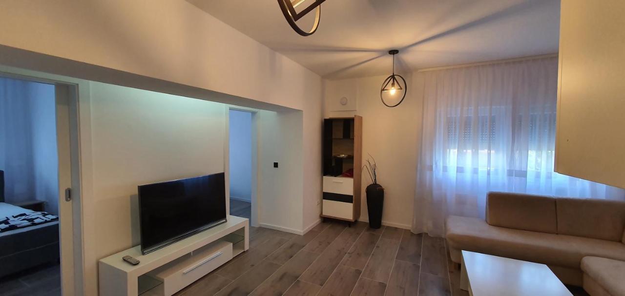 Apartmani Gandi Bihac Bagian luar foto